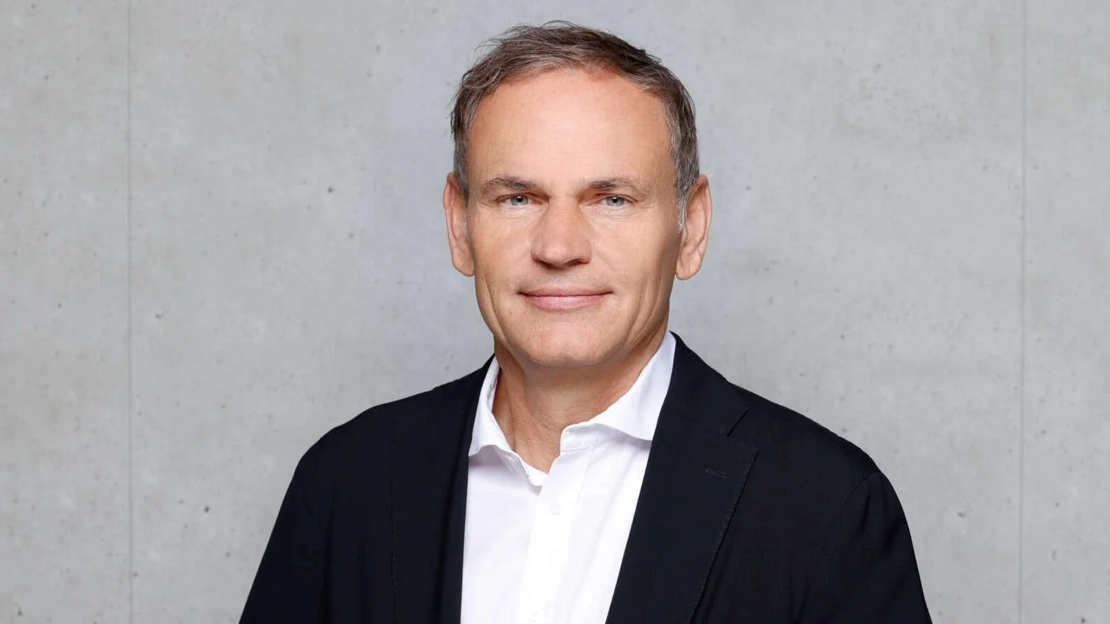 Dr. Oliver Blume hairman of the Board of Management of Volkswagen AG Volkswagen Group