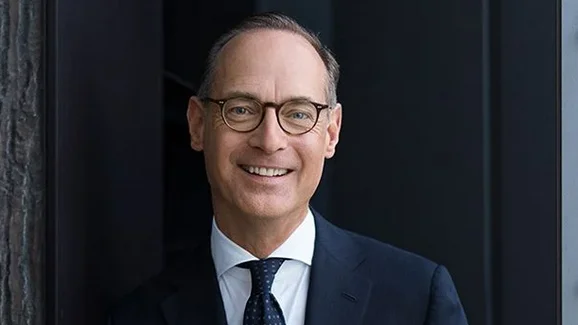 Oliver Bäte Chairman of the Board of Management of Allianz SE (CEO) Allianz SE